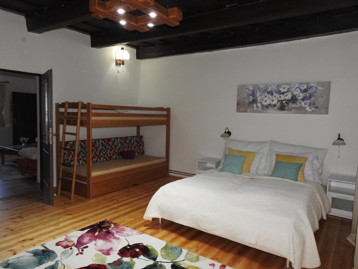Sofia Veternik C Apartment Kremnica Bagian luar foto